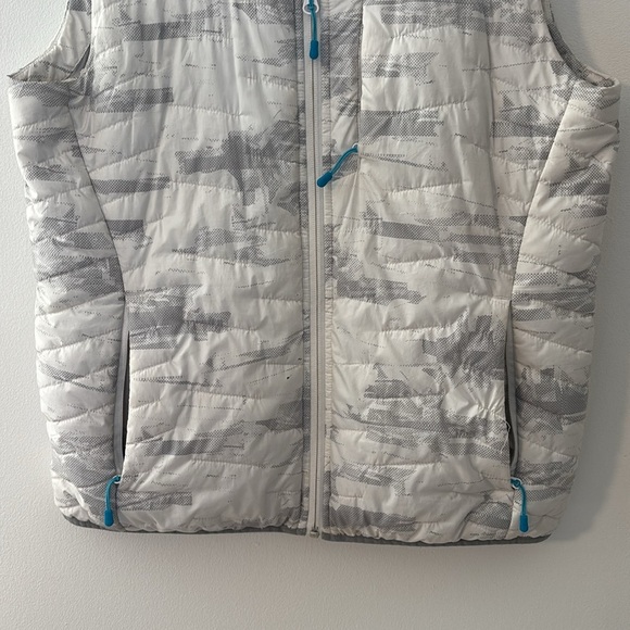 Under Armour Puffer Vest Small White Camo Print Cold Gear Fitted Warm Winter - Picture 5 of 9